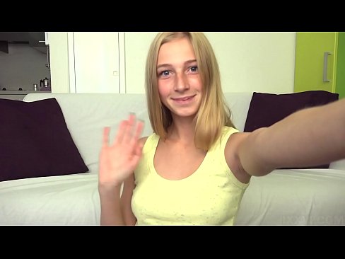 ❤️ Nuair a bhíonn mé leamh déanaim masturbate go leisciúil ar mo phussy bándearg ❤  Porn  uainn ga.porn-milf300.ru ☑